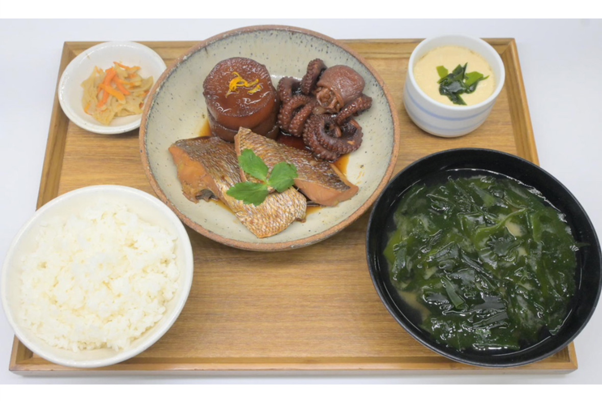 鳴門大根・三宝煮つけ定食