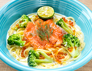 サーモンといくらのすだちクリームパスタ