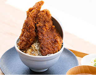 鳴門橋ソースかつ丼定食